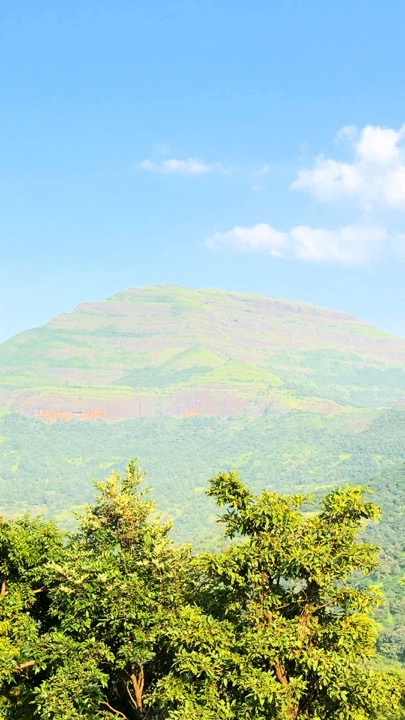 Kalsubai in the monsoon, Bari: free 4K wallpaper