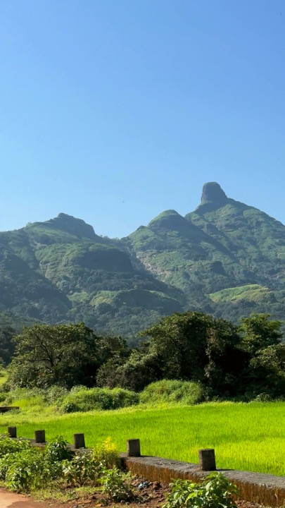 Ratangad and its pinnacle, Ratanwadi: free 4K wallpaper